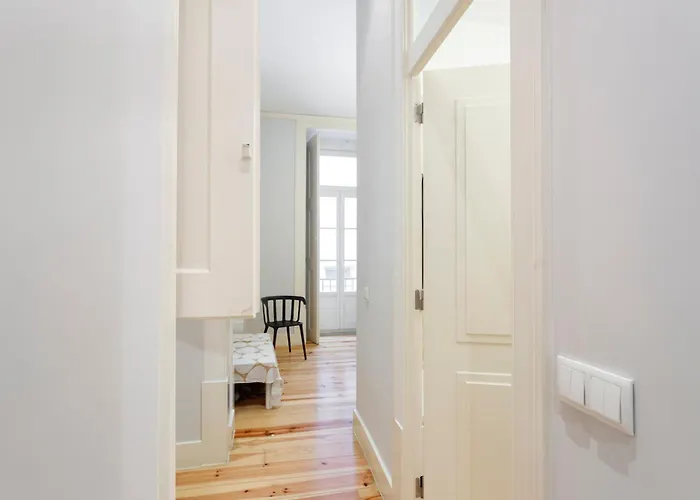 Apartment At Sao Juliao 23 *